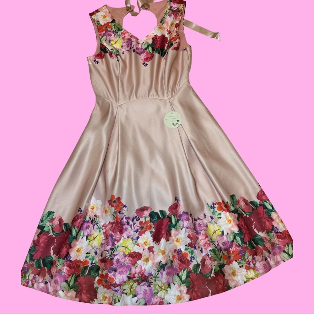 Yumi women's dress floral fit and flare circle skirt NWT us 10 pink satin